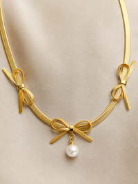 Elegant Gold Bow Pearl Necklace Anti Tarnish